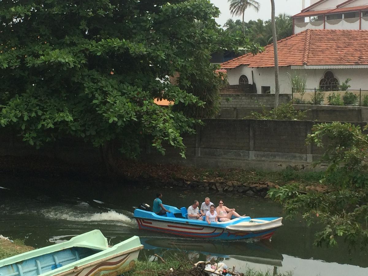 Green Wood Villa Negombo Luaran gambar